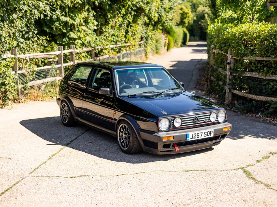 Bild 35/50 von Volkswagen Golf II GTi 1.8 (1991)