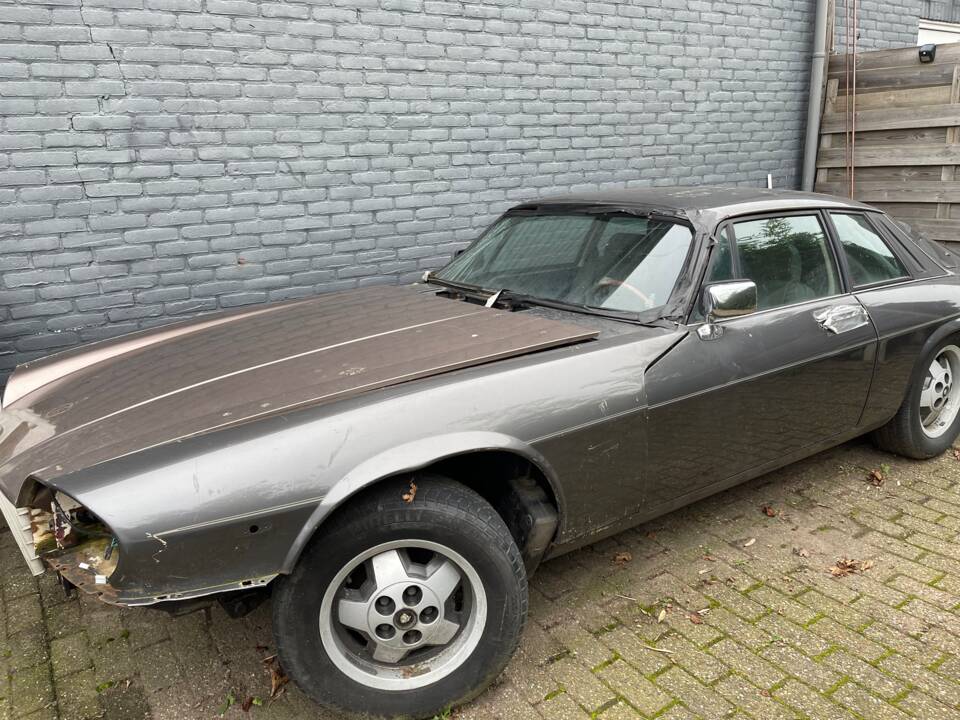 Imagen 13/14 de Jaguar XJ S H.E. (1984)
