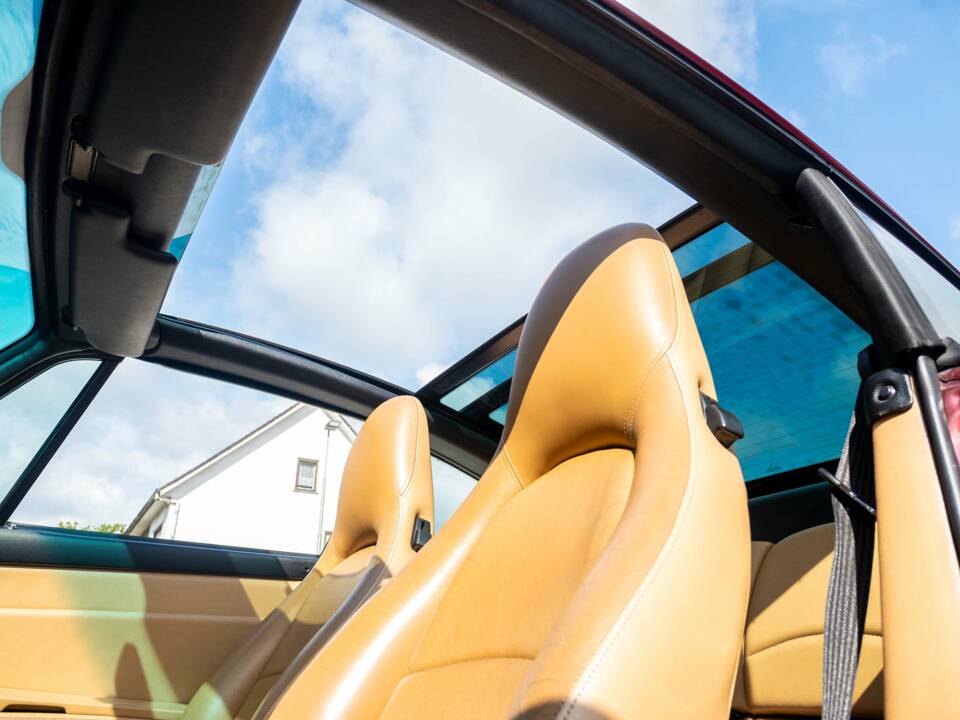 Bild 33/52 von Porsche 911 Targa (1997)