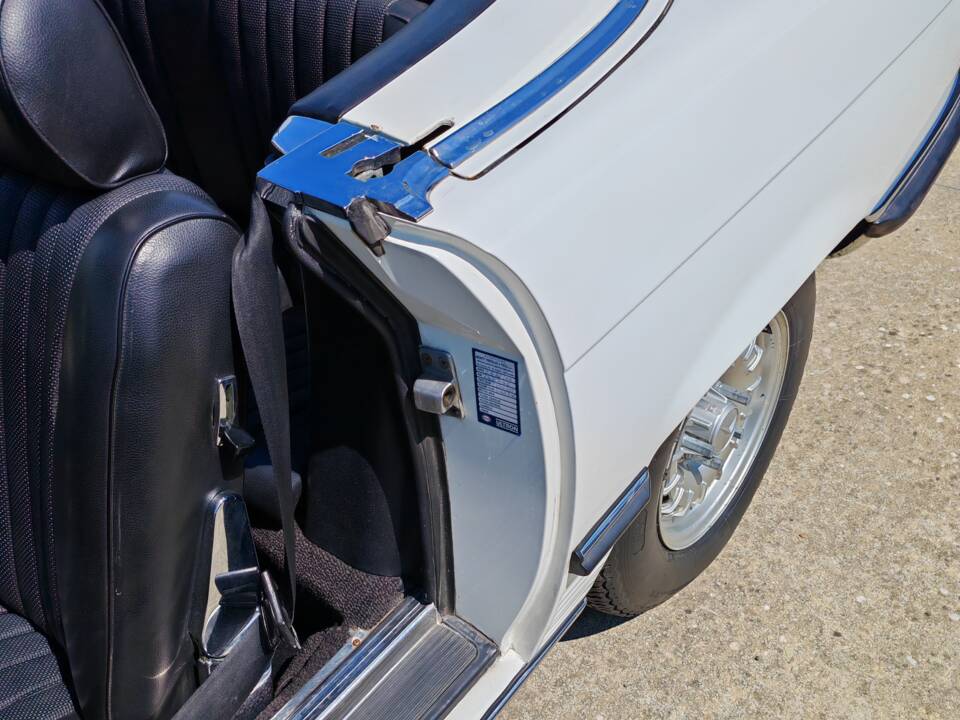 Imagen 30/36 de Mercedes-Benz 450 SL (1974)