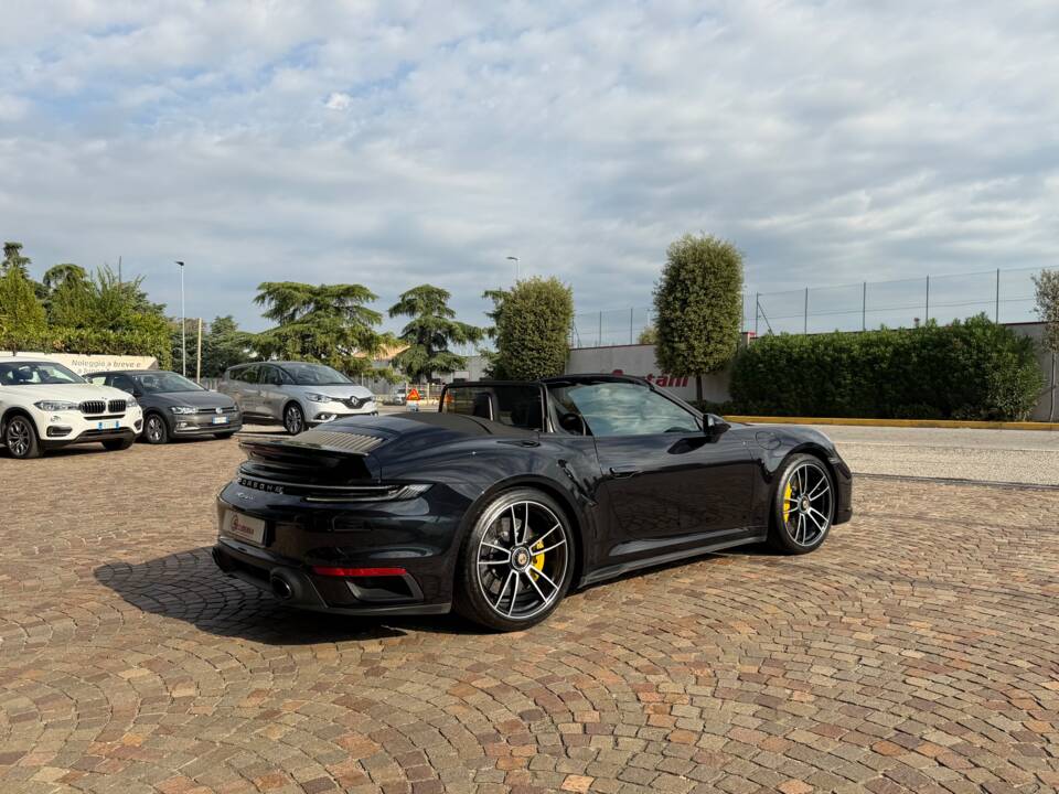 Bild 4/27 von Porsche 911 Turbo S (2020)