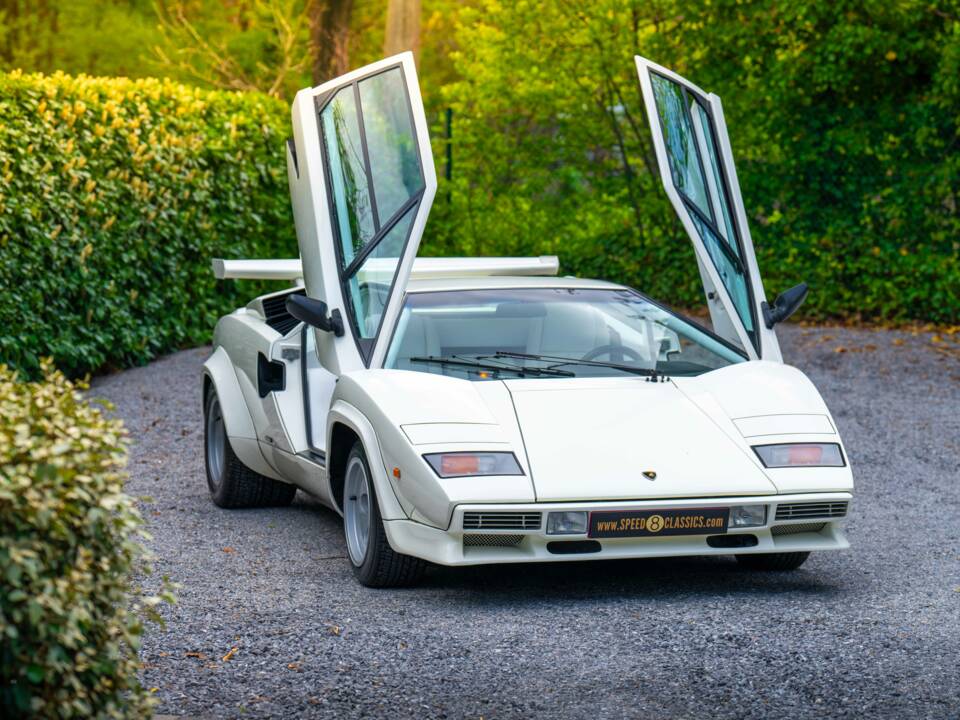 Image 7/20 of Lamborghini Countach 5000 S (1983)