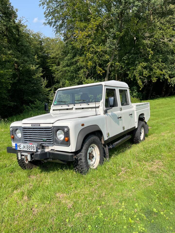 Afbeelding 3/16 van Land Rover Defender 130 Td5 Crew Cab (2005)