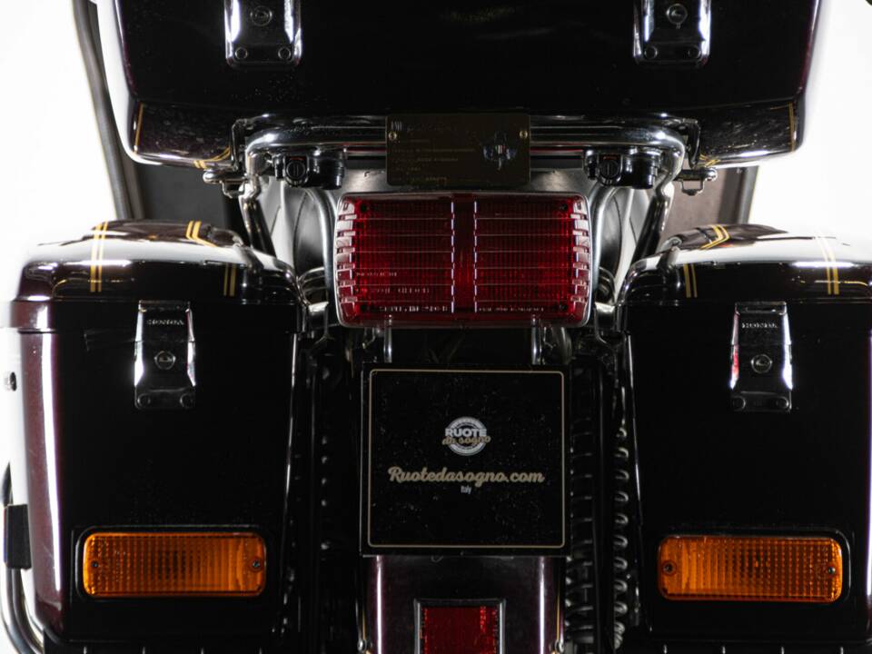 Immagine 22/50 di Honda GL 1100 Gold Wing (1981)