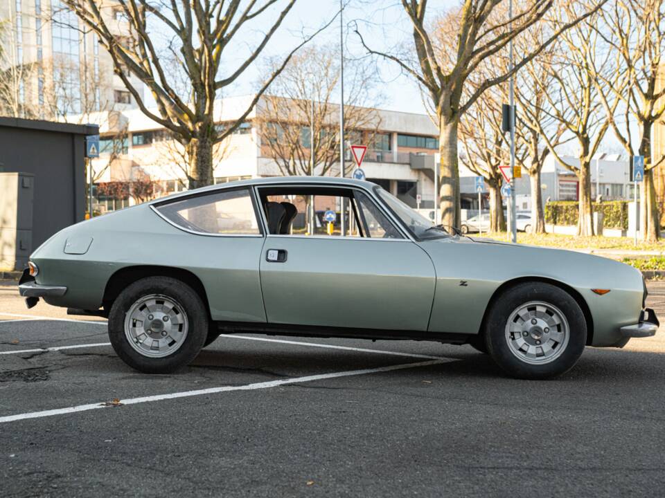 Afbeelding 5/44 van Lancia Fulvia Sport 1.6 (Zagato) (1972)