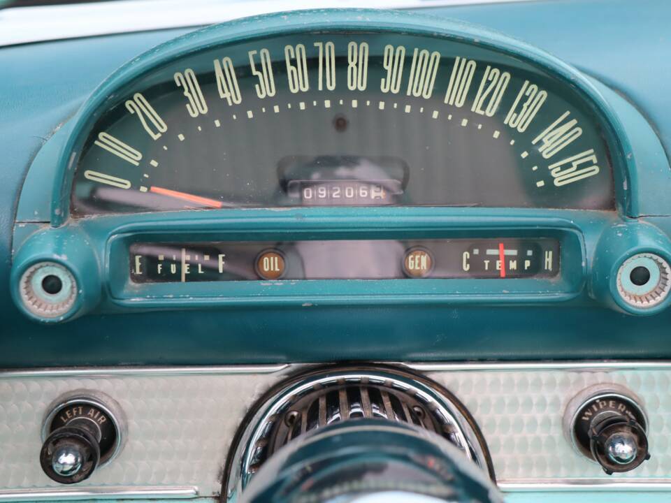Bild 21/50 von Ford Thunderbird (1955)