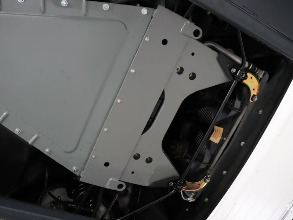 Image 44/50 de DeLorean DMC-12 (1981)