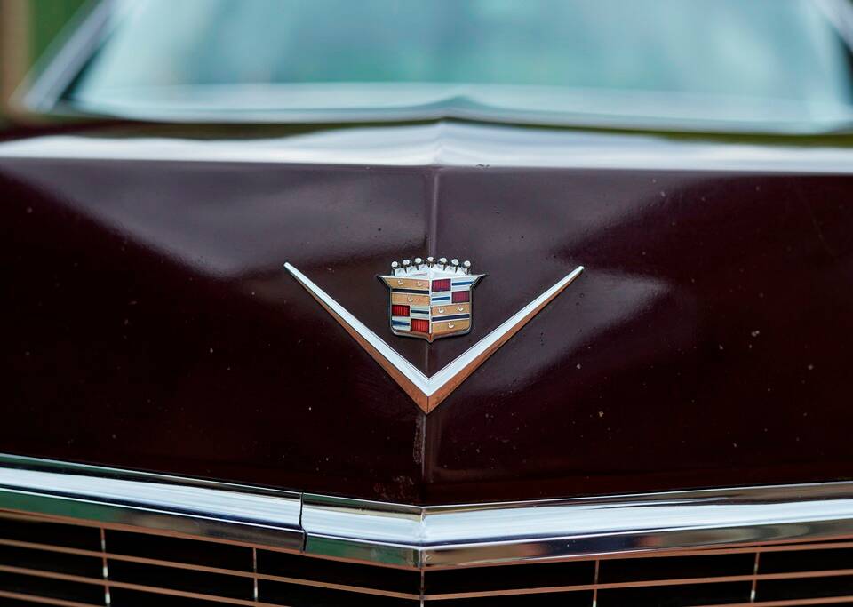 Bild 88/200 von Cadillac Coupe DeVille (1968)