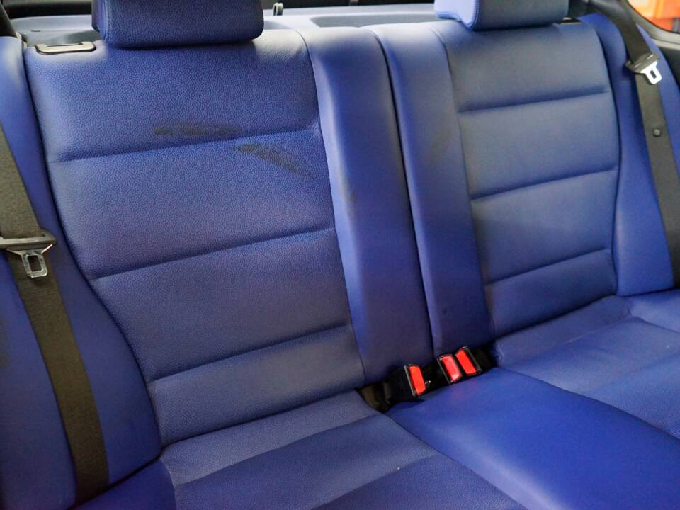 Image 17/33 of BMW 323ti Compact (1999)