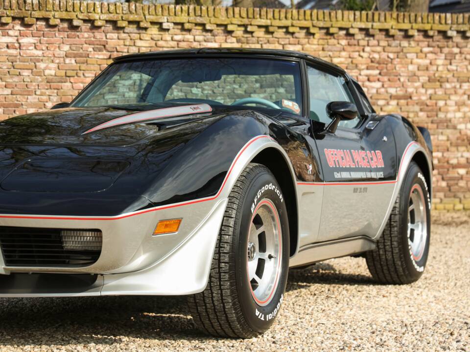 Image 35/50 of Chevrolet Corvette Indy Pace Car (1978)
