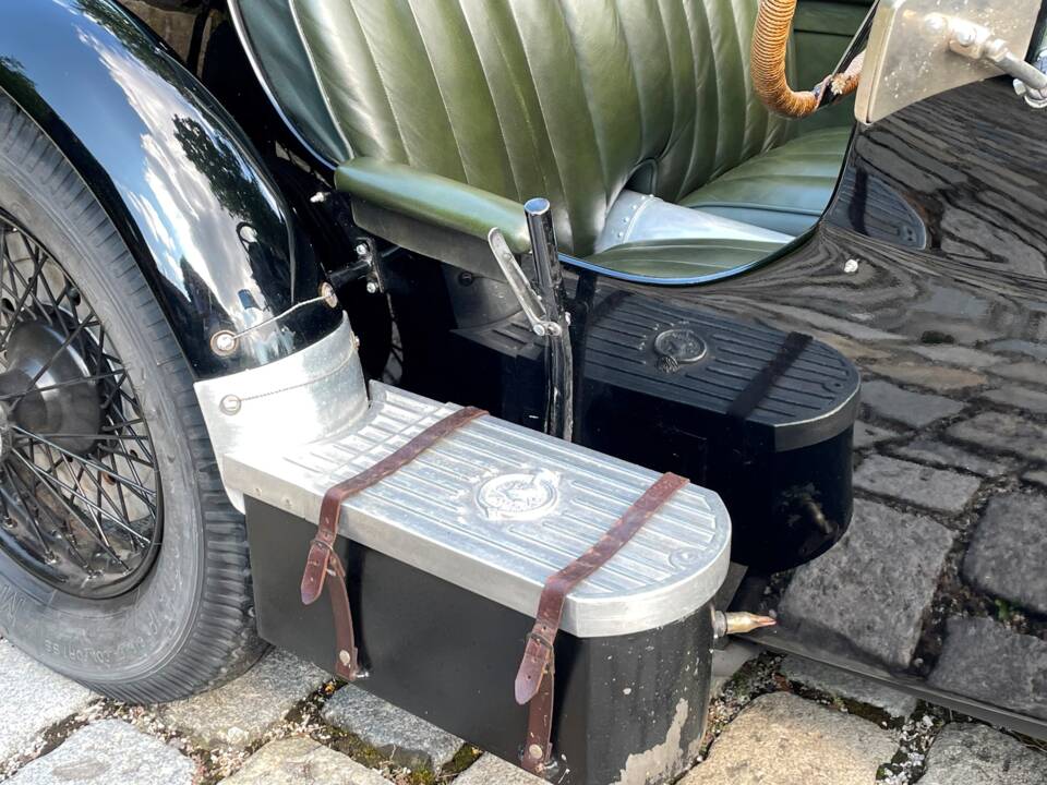 Image 4/13 de Alvis 12 / 70 (1939)