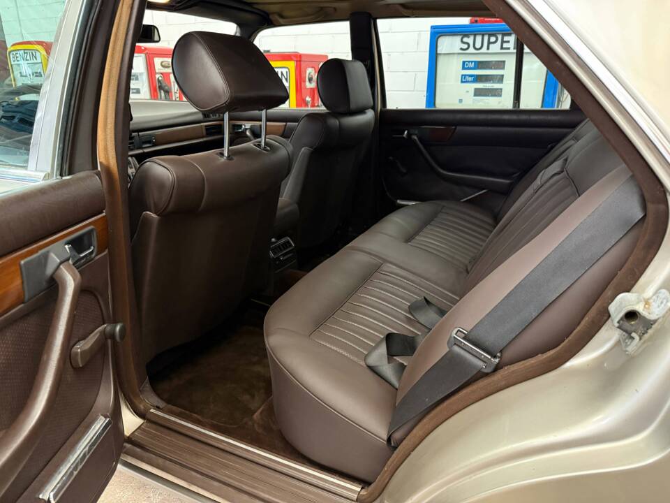 Bild 13/19 von Mercedes-Benz 500 SE (1987)
