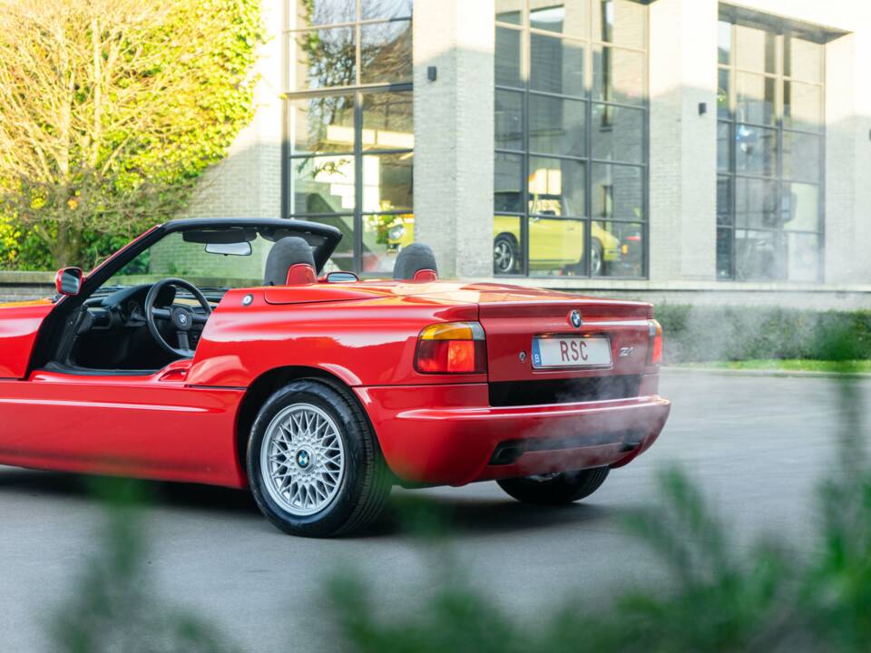 Bild 14/48 von BMW Z1 Roadster (1991)