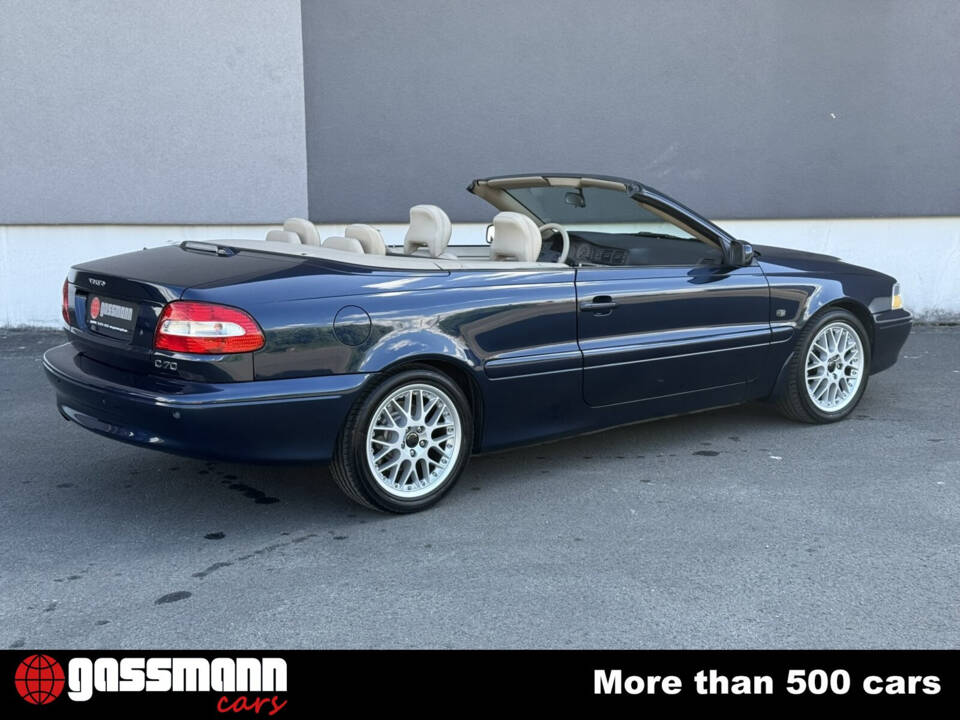 Image 7/15 of Volvo C70 2.0 T (2002)