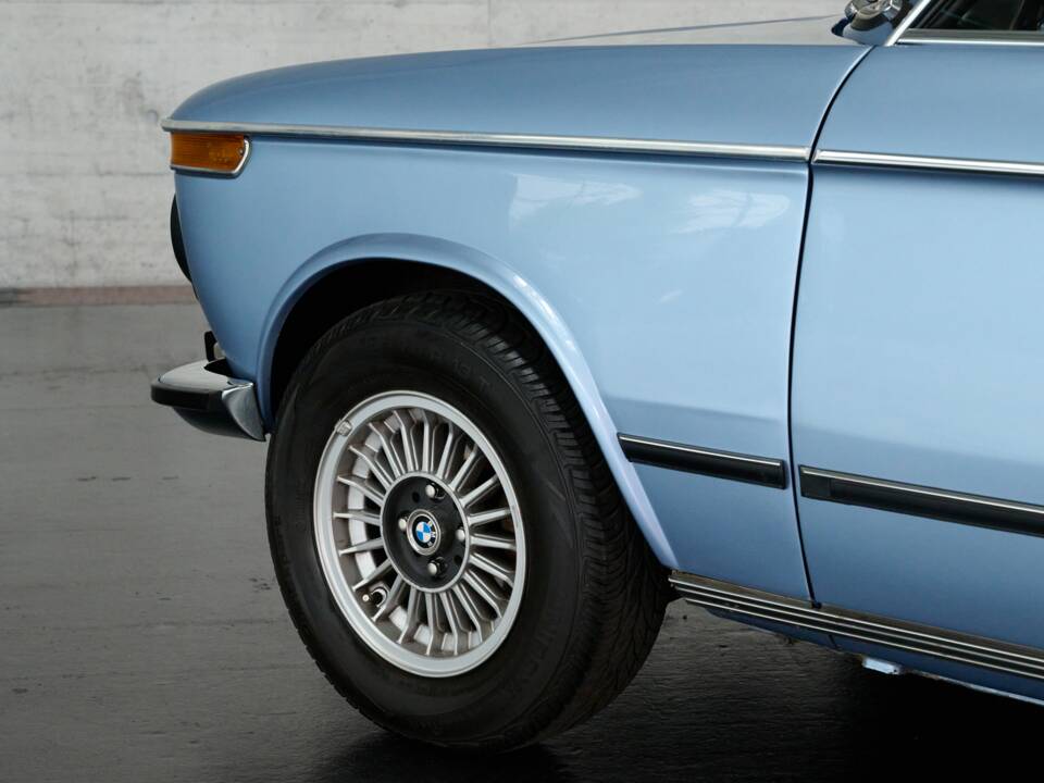 Bild 18/50 von BMW 2002 Baur (1975)