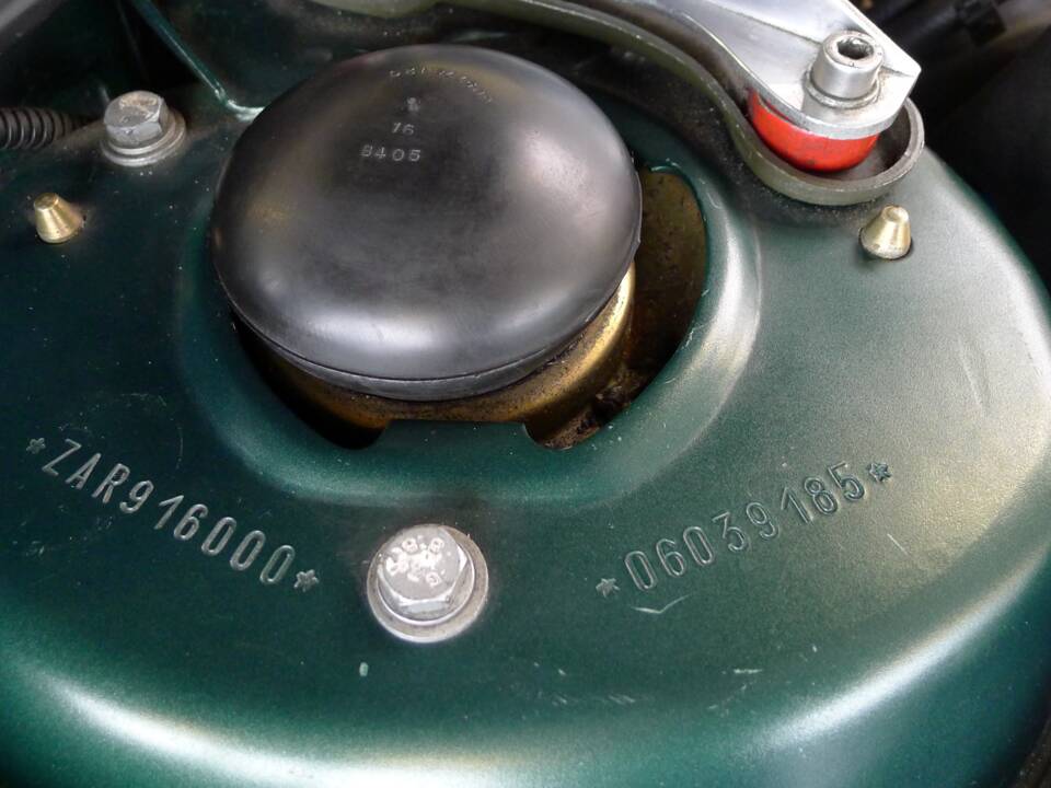 Image 2/42 of Alfa Romeo Spider 3.0 V6 12V (1997)