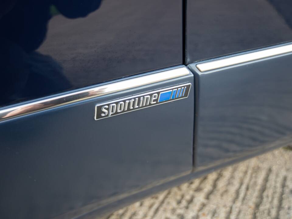 Bild 27/30 von Mercedes-Benz 300 CE (1992)