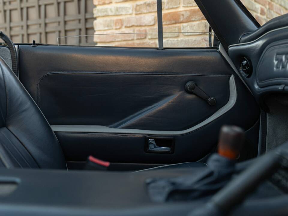 Immagine 40/50 di TVR S2 (1989)