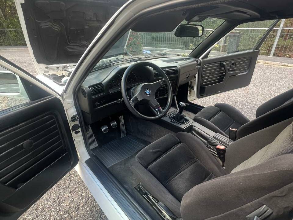 Bild 29/88 von BMW M3 (1988)
