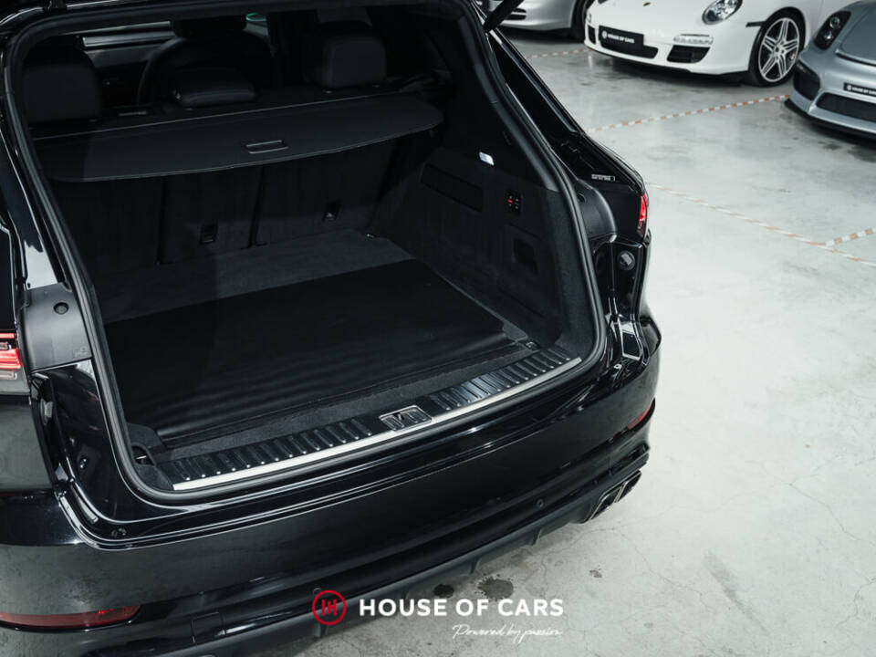 Immagine 13/24 di Porsche Cayenne Turbo (2018)