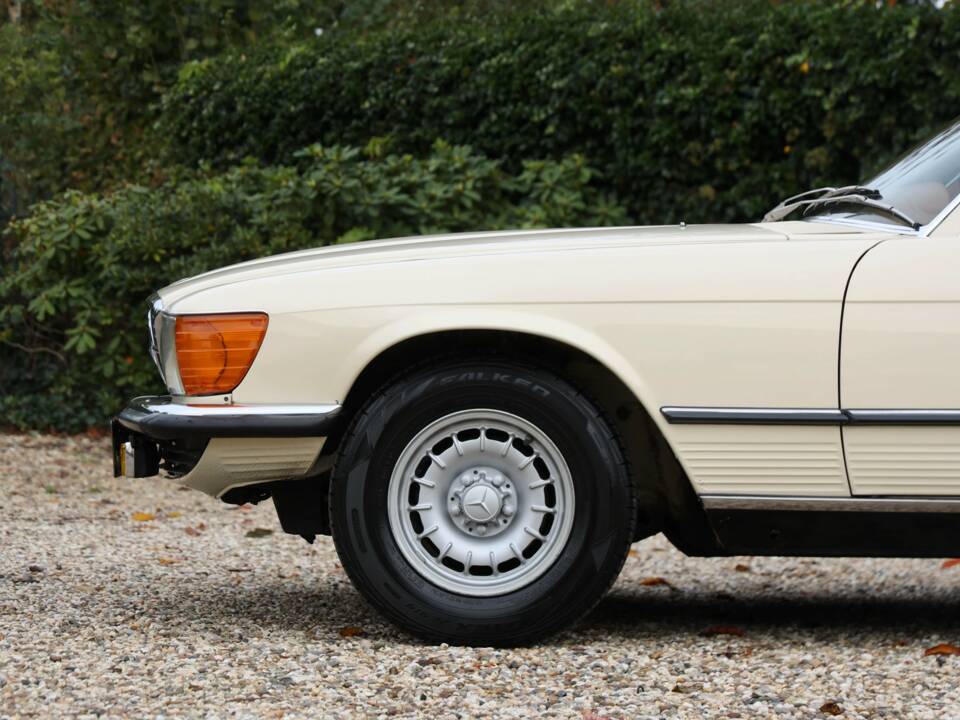 Imagen 30/50 de Mercedes-Benz 280 SL (1976)