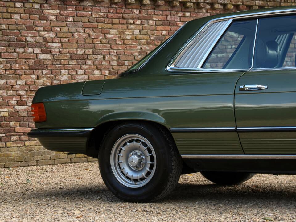 Image 31/50 de Mercedes-Benz 280 SLC (1976)