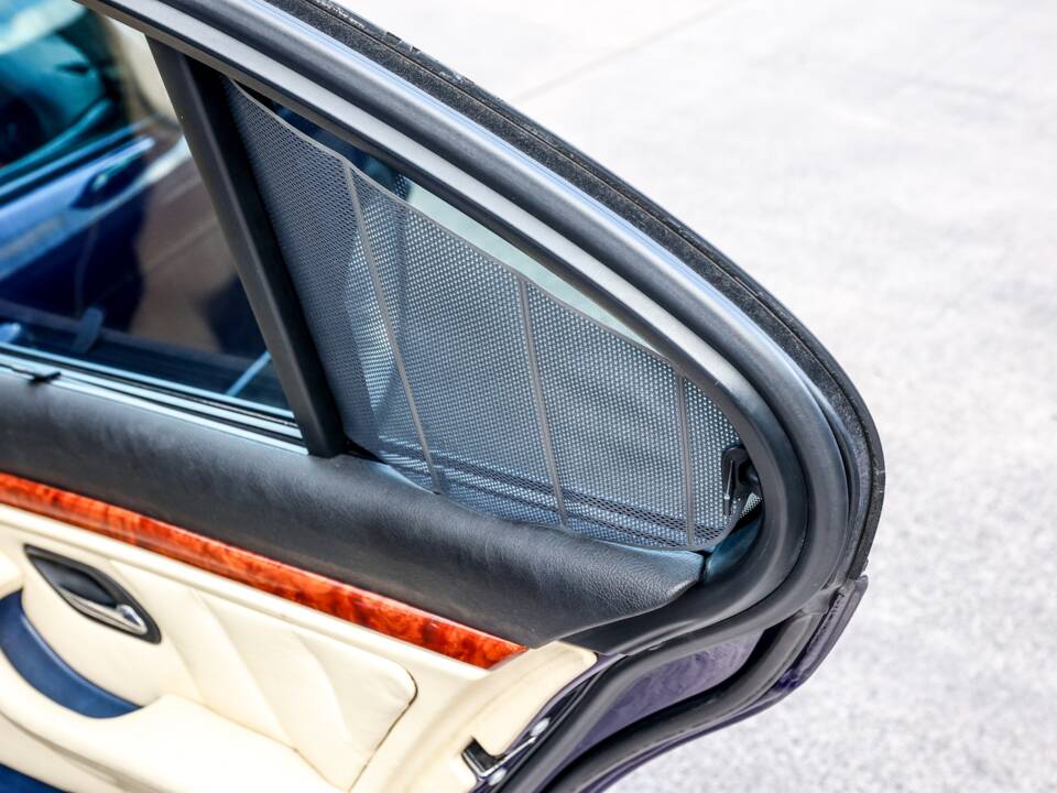 Bild 43/50 von ALPINA B10 V8 (2000)