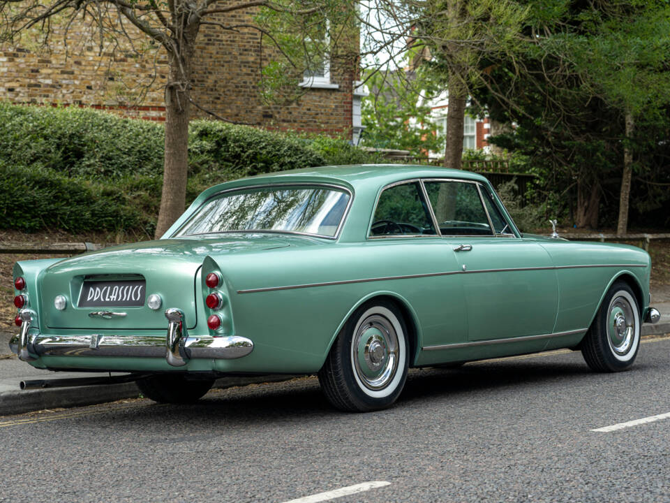 Immagine 3/22 di Rolls-Royce Silver Cloud III &quot;Chinese Eyes&quot; (1964)