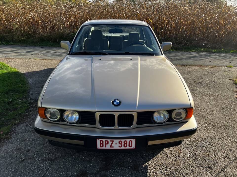 Imagen 2/100 de BMW 518i (1991)