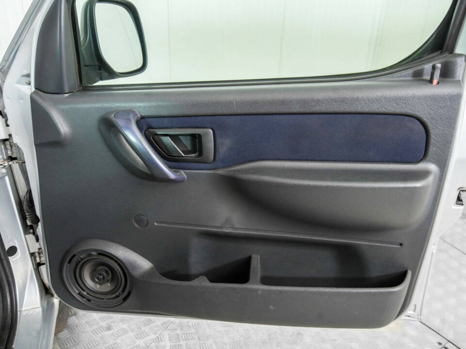 Imagen 35/45 de Citroën Berlingo 1.6i (2003)