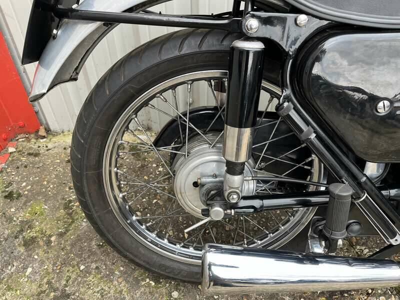 Image 21/31 of Matchless DUMMY (1959)