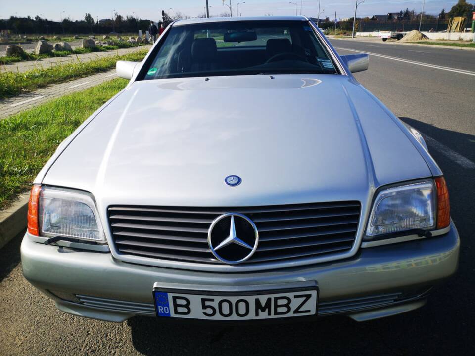 Bild 4/8 von Mercedes-Benz 500 SL (1990)
