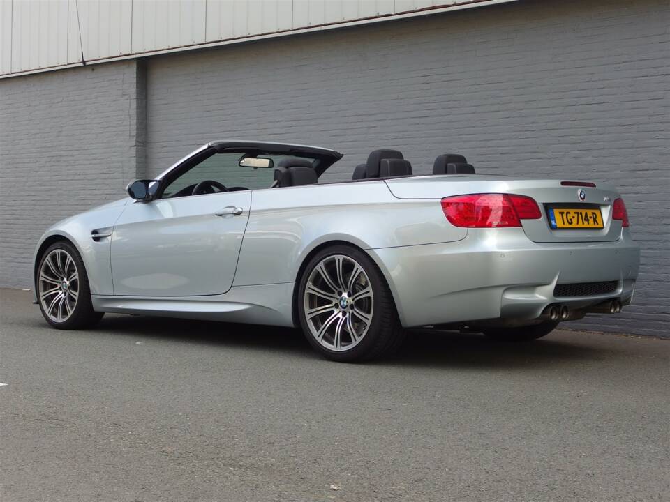 Image 43/98 de BMW M3 (2011)