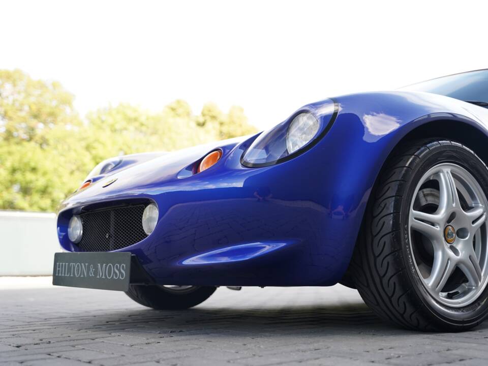 Bild 28/50 von Lotus Elise 111 (1998)