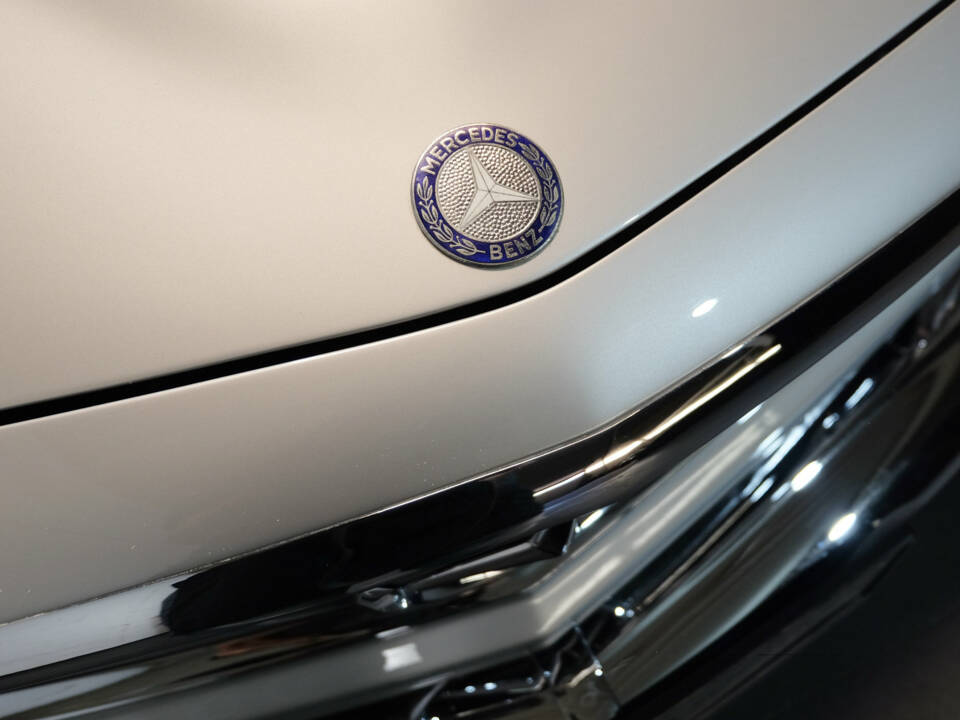 Image 10/36 of Mercedes-Benz 280 SL (1969)