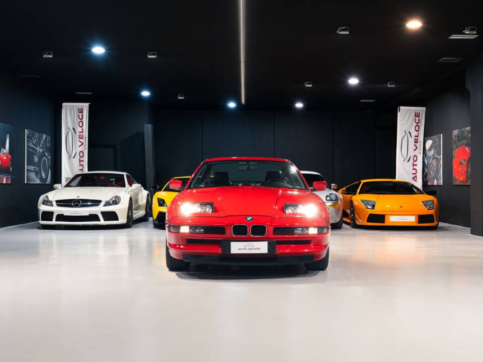 Image 3/33 of BMW 850i (1991)