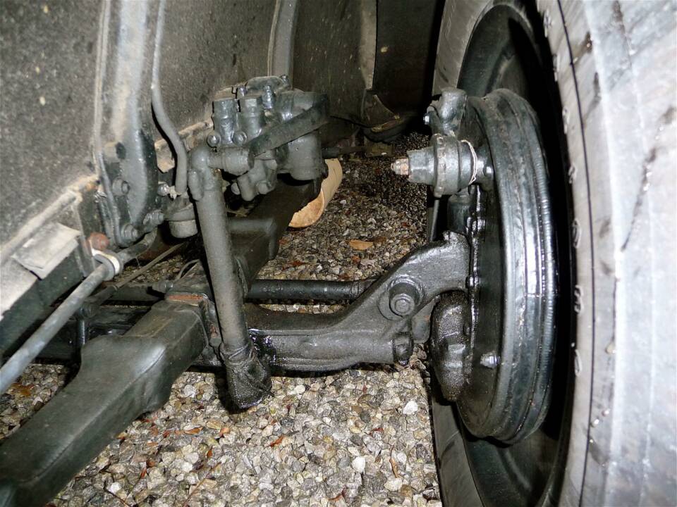 Image 21/44 of Rolls-Royce 20/25 HP (1933)