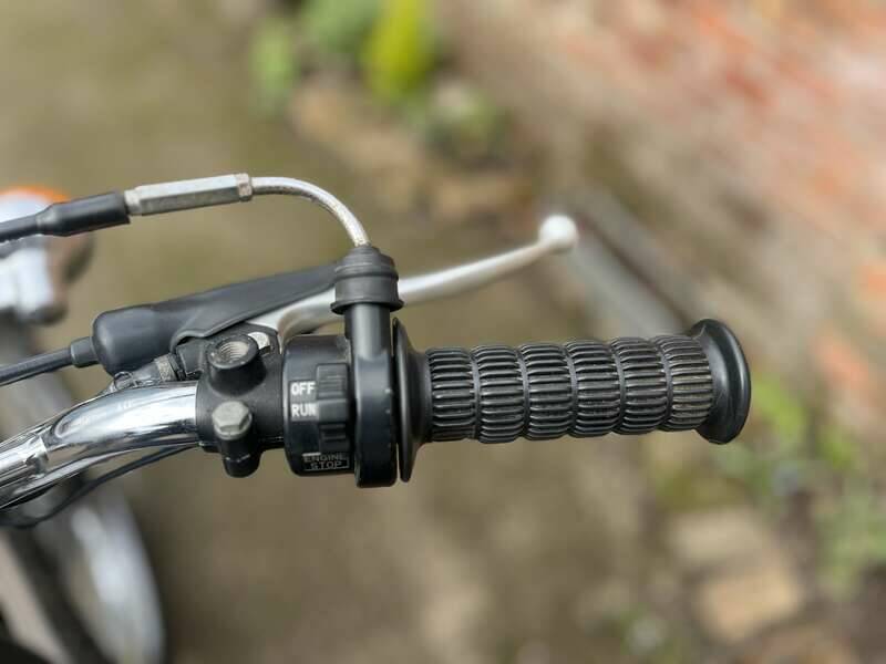 Image 9/16 of Yamaha DT 400 (1976)