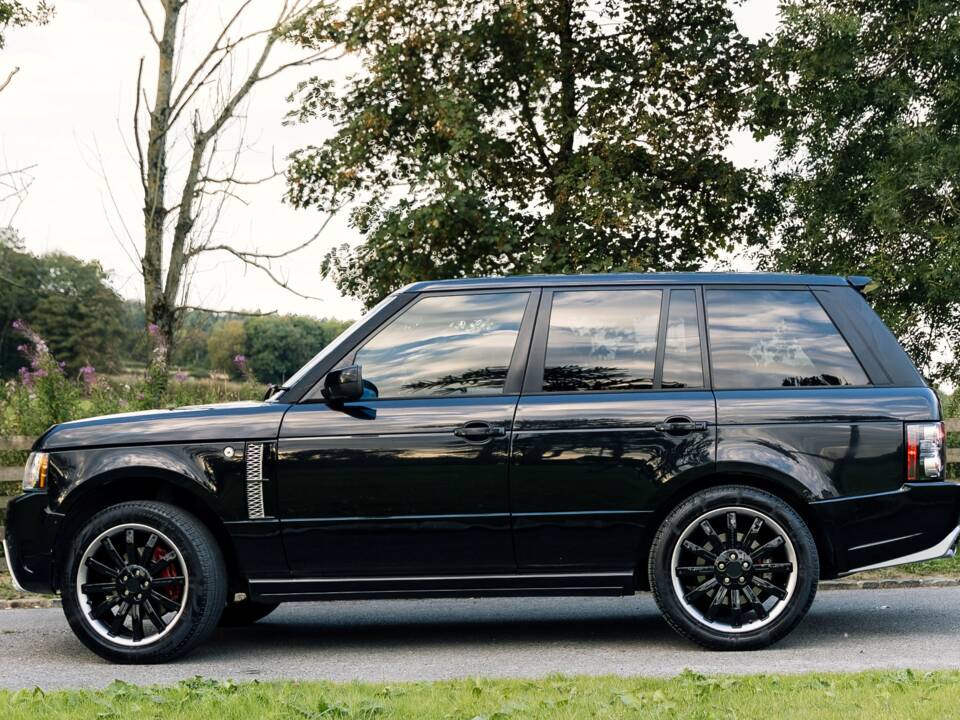 Image 2/47 de Land Rover Range Rover Vogue TDV8 (2009)