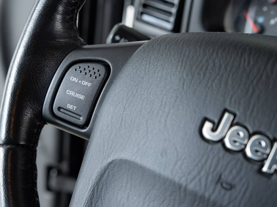 Imagen 10/30 de Jeep Wrangler TJ ESTREMO V8 (2005)