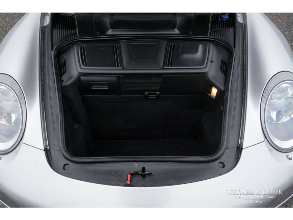 Bild 29/31 von Porsche 911 Carrera 4S (2006)