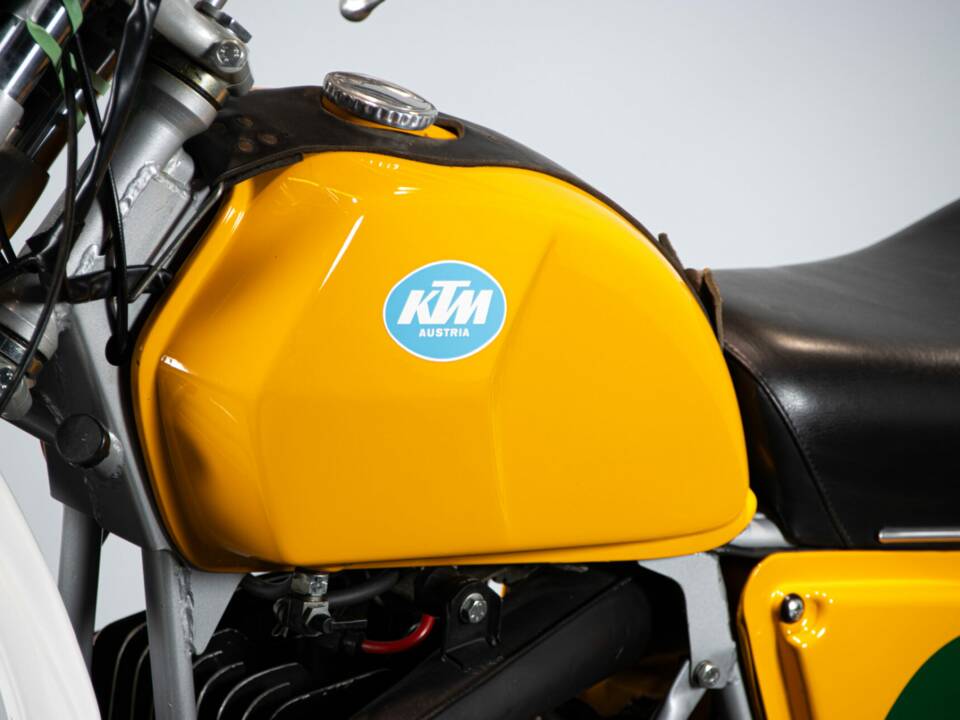 Afbeelding 29/50 van KTM 250 MC/GS (1973)