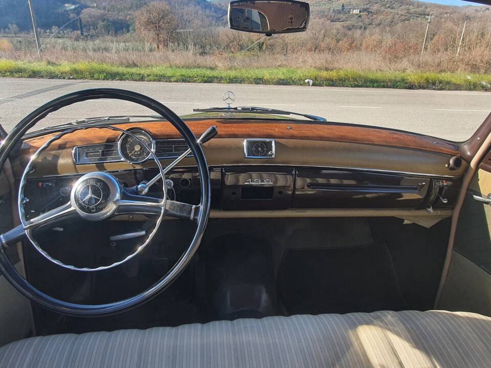 Image 22/30 de Mercedes-Benz 190 (1957)
