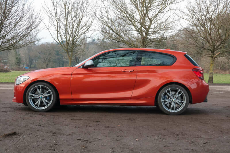 Image 24/27 of BMW M135i (2013)