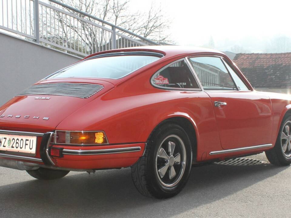 Image 50/79 of Porsche 912 (1969)