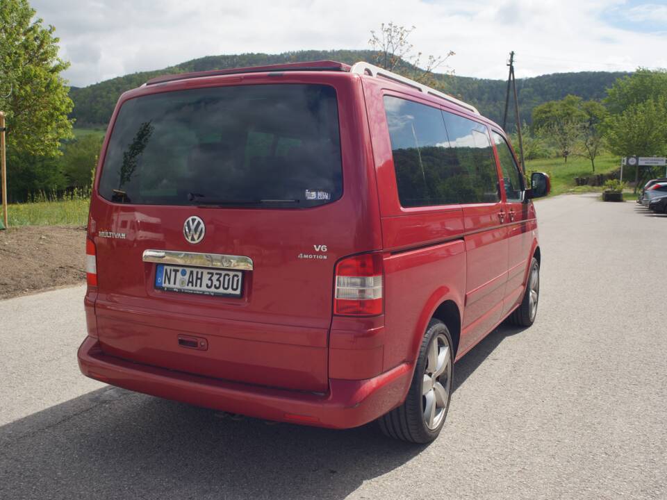 Image 5/23 of Volkswagen T5 Multivan 3.2 V6 4Motion (2007)