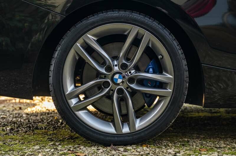 Image 21/50 of BMW 220i (2016)