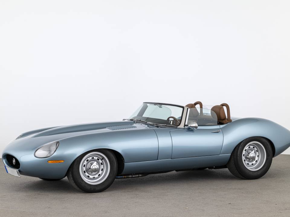 Bild 1/47 von Jaguar Type E 4.2 (1965)