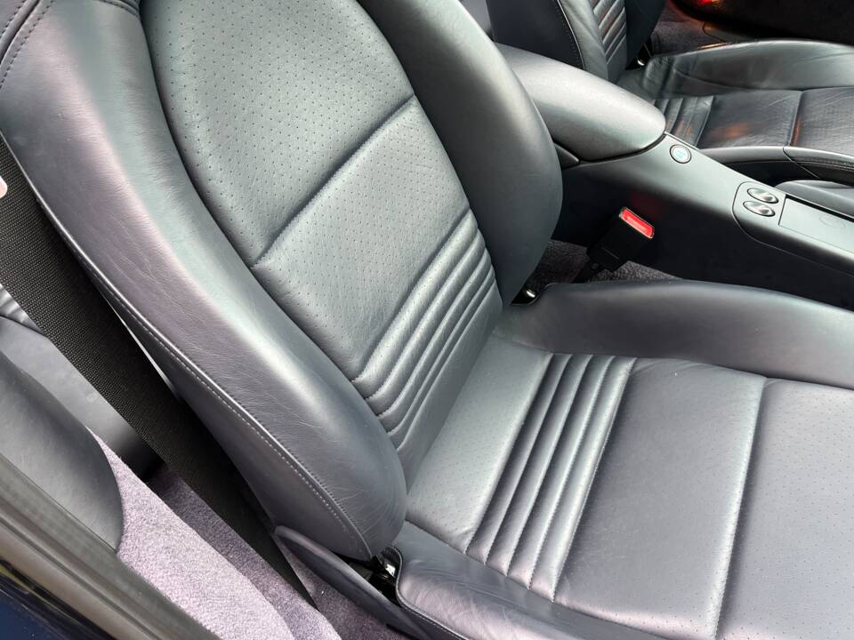 Bild 15/50 von Porsche 911 Carrera (2003)