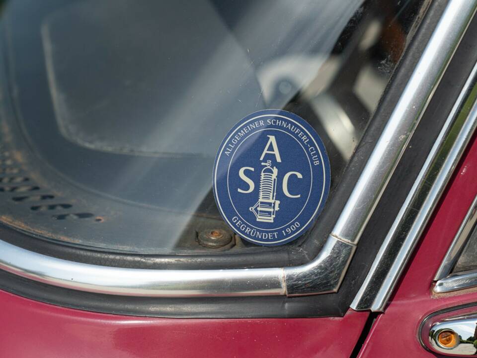 Immagine 23/50 di Alfa Romeo Giulia Nuova Super 1300 (1974)